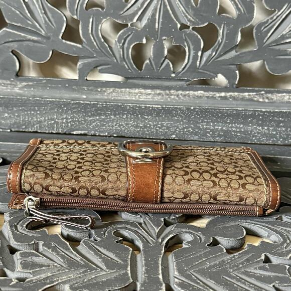 COACH Soho Signature Long Wallet Brown Canvas Leather Buckle Flap - Picture 9 of 12